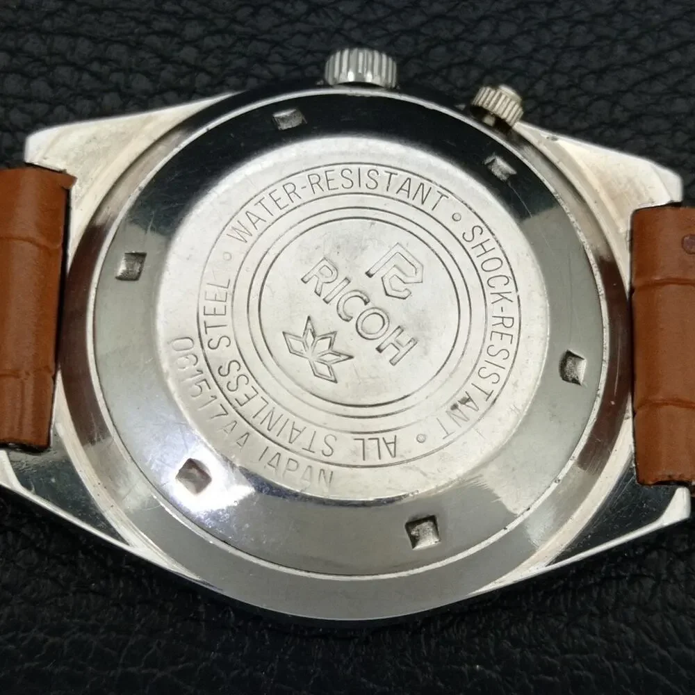 Vintage 1982 Ricoh Automatic Mens Silver Watch W/daydate & Red accents